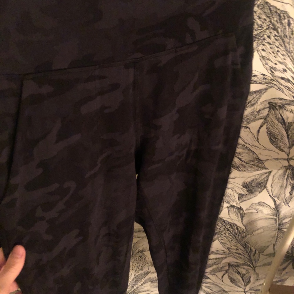 Lululemon Align Cropped Joggers